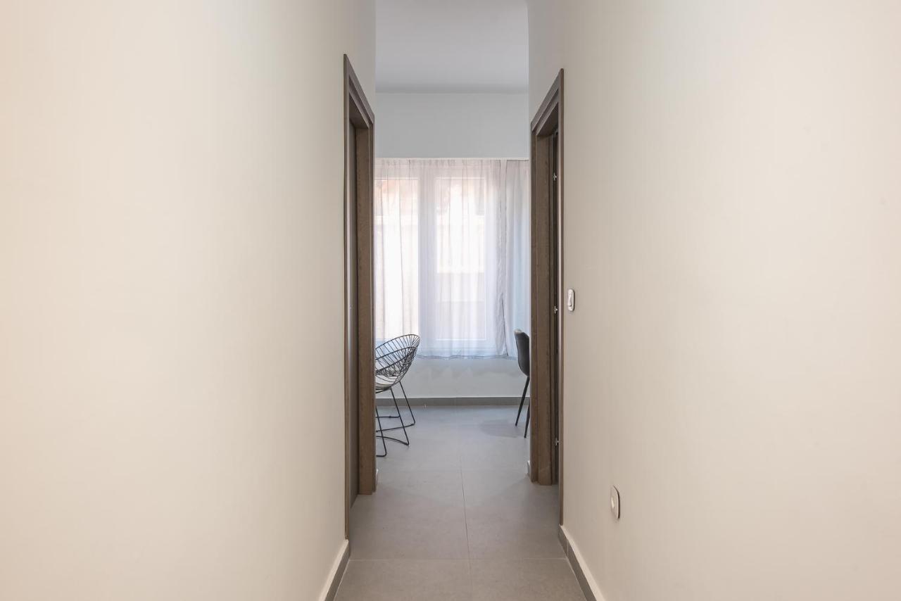 Iguana Gold Luxury Suites 2 Athena Bagian luar foto